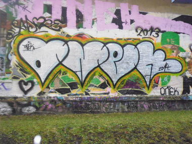 Graffiti Wall - Photo by mariohanna - onek, freiberg (2014)