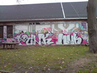 Graffiti Wall - Photo by mariohanna - punk, onek, muk
