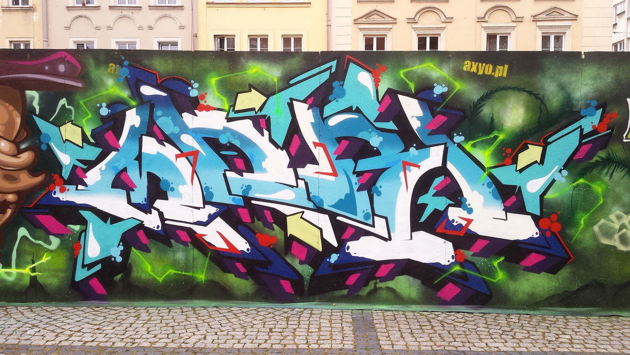 Graffiti Wall - Photo by mark_szo (2015)
