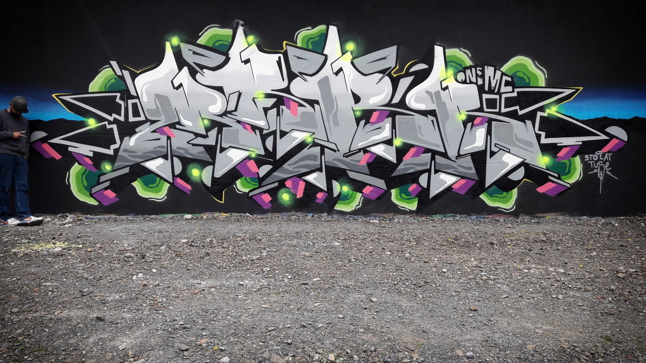 Graffiti Wall - Photo by mark_szo (2017)