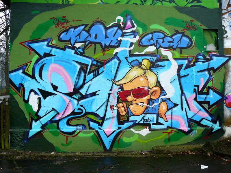 Graffiti Wall in Chemnitz - Photo by maruh - showee, aenyou, uwax (2011)