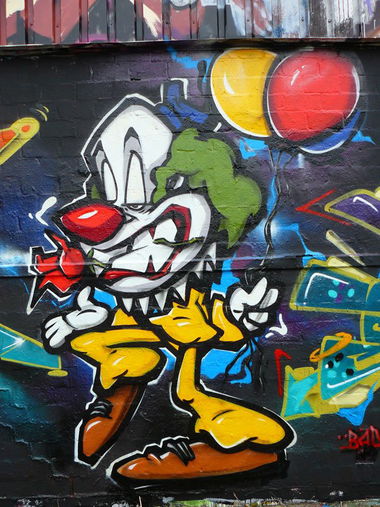 Graffiti Wall in Dusseldorf - Photo by maruh - AENYOU, UWAX, Character