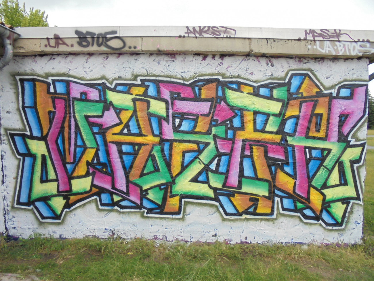 Graffiti Wall - Photo by masekwriting