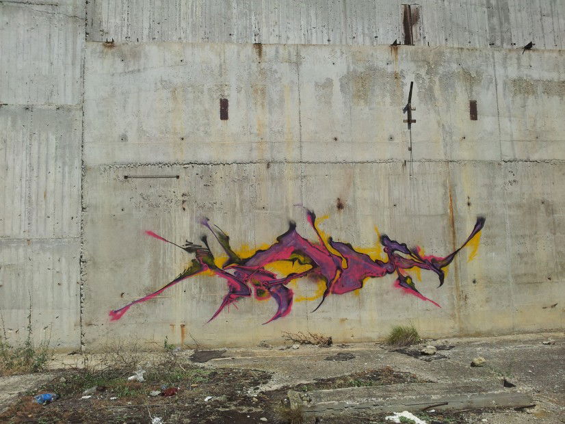 Graffiti Wall in Sudak - Photo by maxim_bethoven (2013)