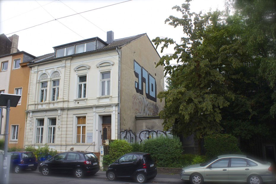 Graffiti Wall in Bonn - Photo by mayer - Bonn, 110, Crew (2013)