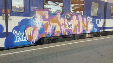 Graffiti Train - Photo by mdmapeter - stitch, lilo, sbahn (2015)