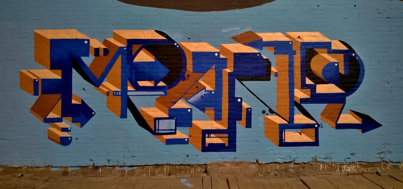 Graffiti Wall - Photo by meanr - meanr (2016)