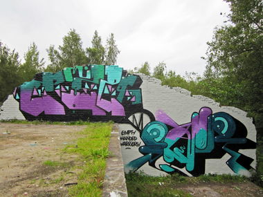 Graffiti Wall - Photo by meanr - meanr, graffiti (2011)