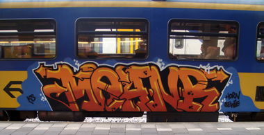 Graffiti Train - Photo by meanr - meanr (2010)