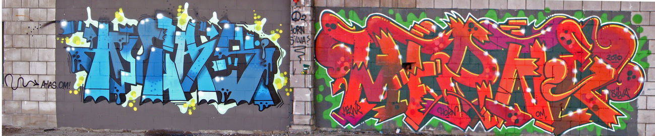 Graffiti Wall - Photo by meanr - meanr (2010)