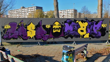 Graffiti Wall - Photo by meanr - meanr (2016)