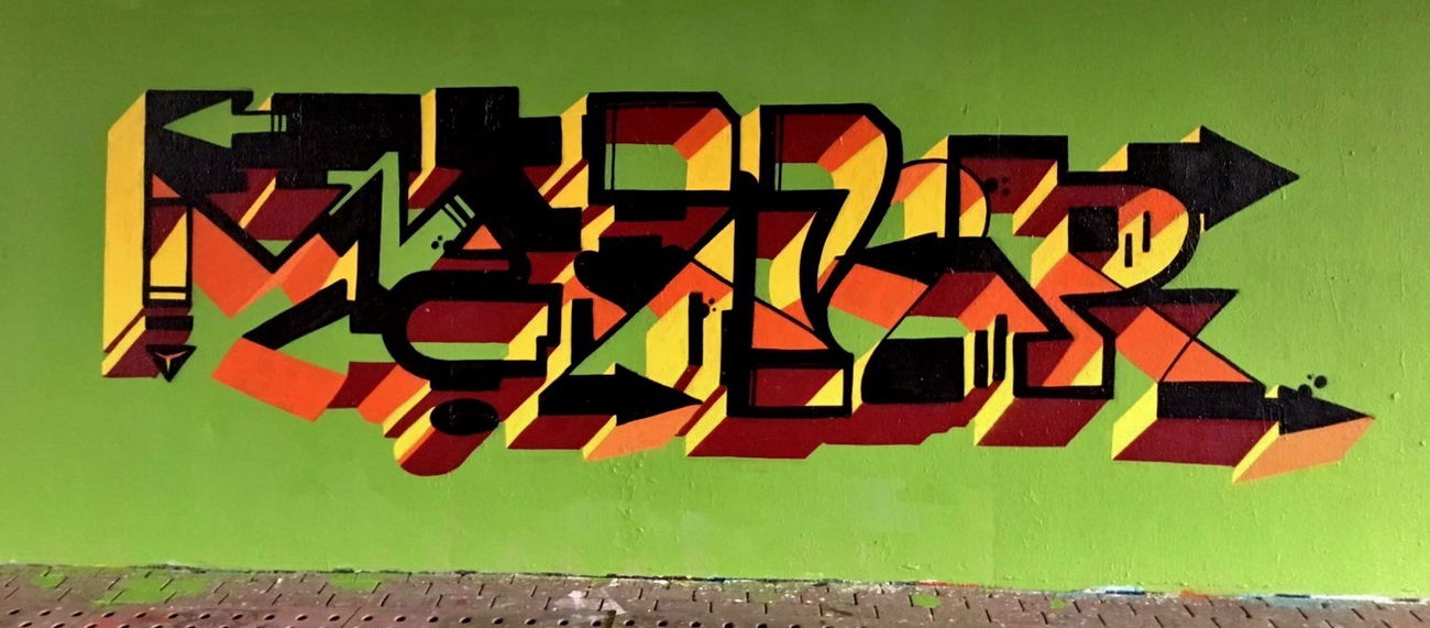 Graffiti Wall - Photo by meanr - meanr (2016)