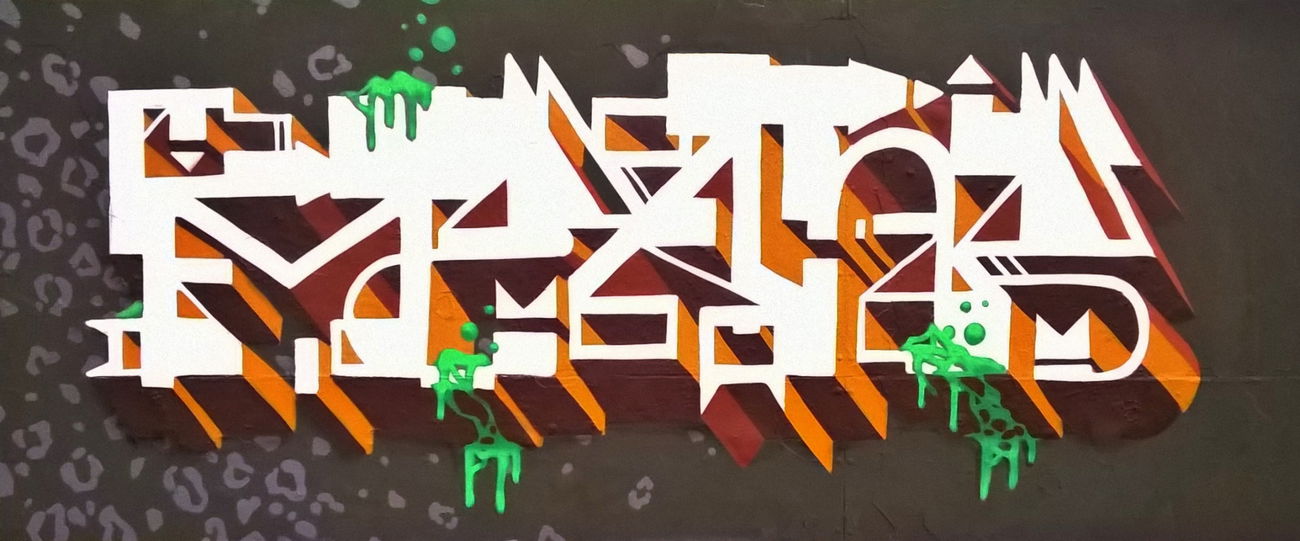 Graffiti Wall - Photo by meanr - meanr (2016)