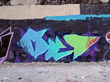 Graffiti Wall in Istanbul - Photo by medfrizzy - med (2013)