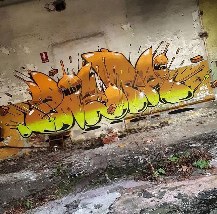 Graffiti Wall - Photo by medusa (2017)