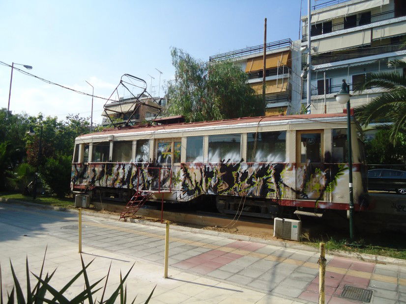 Graffiti Artwork - Photo by meligalas