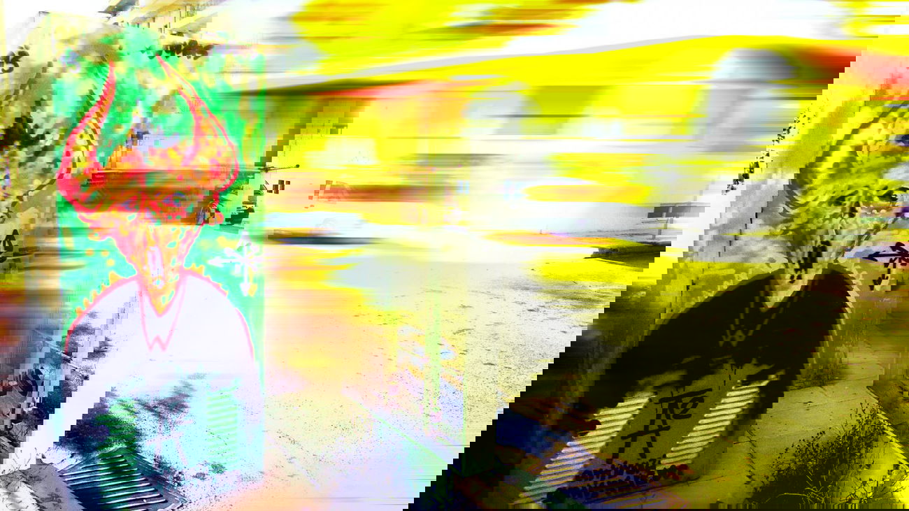 Graffiti Artwork - Photo by meligalas