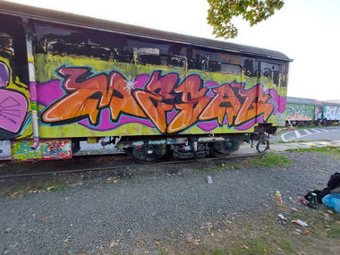 Graffiti Wall - Photo by mesag (2020)