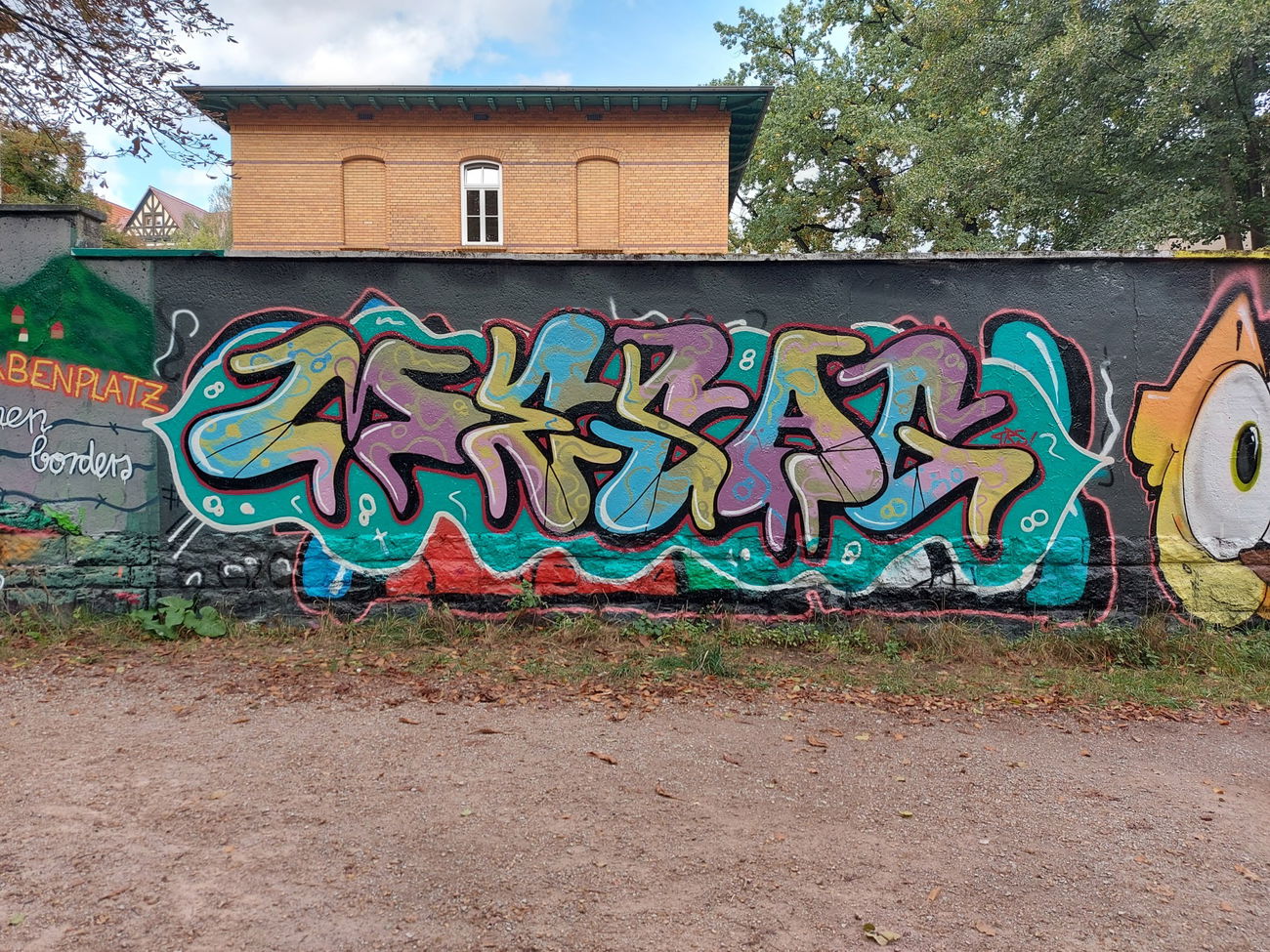 Graffiti Wall - Photo by mesag (2020)