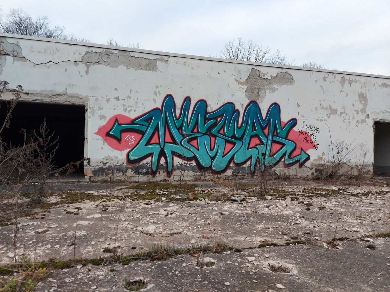 Graffiti Wall - Photo by mesag (2020)