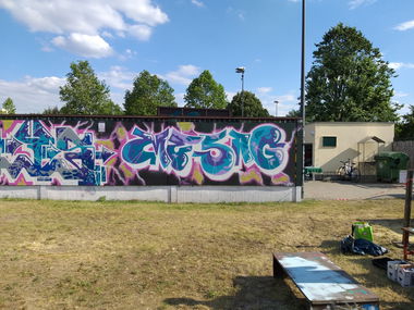 Graffiti Wall - Photo by mesag (2020)