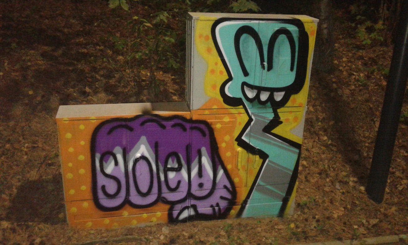 Graffiti Street Art - Photo by metanol