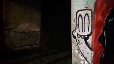 Graffiti Street Art - Photo by metanol