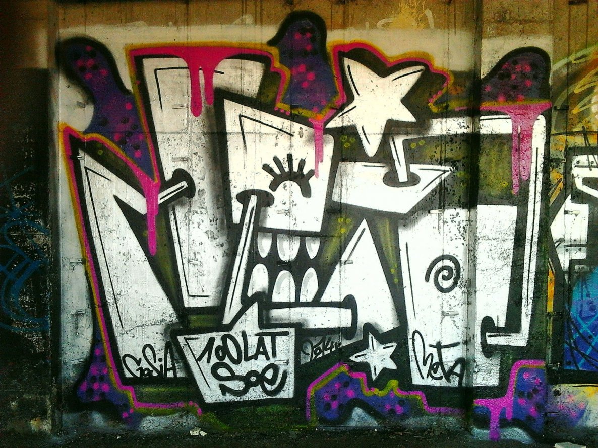 Graffiti Wall in Olsztyn - Photo by metanol