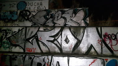 Graffiti Bombing - Photo by metanol