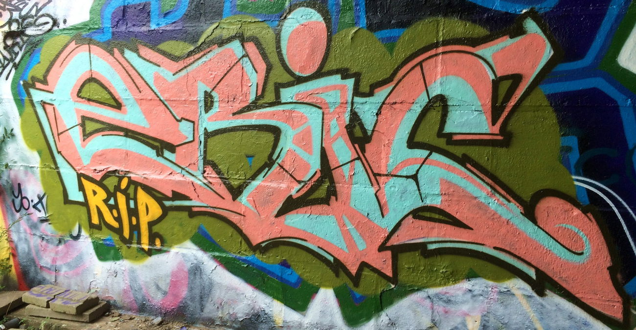 Graffiti Wall - Photo by mick39 - rip, berlin, kc (2016)