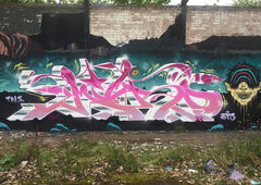 Graffiti Wall - Photo by micro79