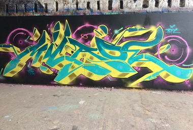 Graffiti Wall - Photo by micro79