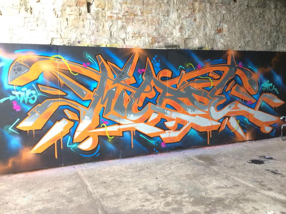 Graffiti Wall - Photo by micro79