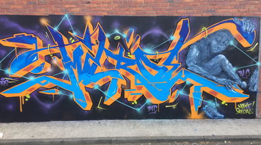 Graffiti Wall - Photo by micro79