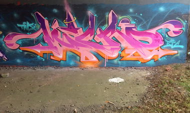 Graffiti Wall - Photo by micro79