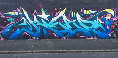 Graffiti Wall - Photo by micro79