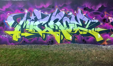 Graffiti Wall - Photo by micro79