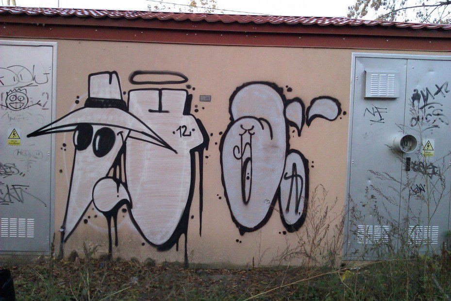 Graffiti Bombing in tyumen - Photo by microu - ou\\\\aye