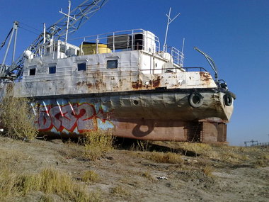 Graffiti Bombing - Photo by microu - bsz (2010)