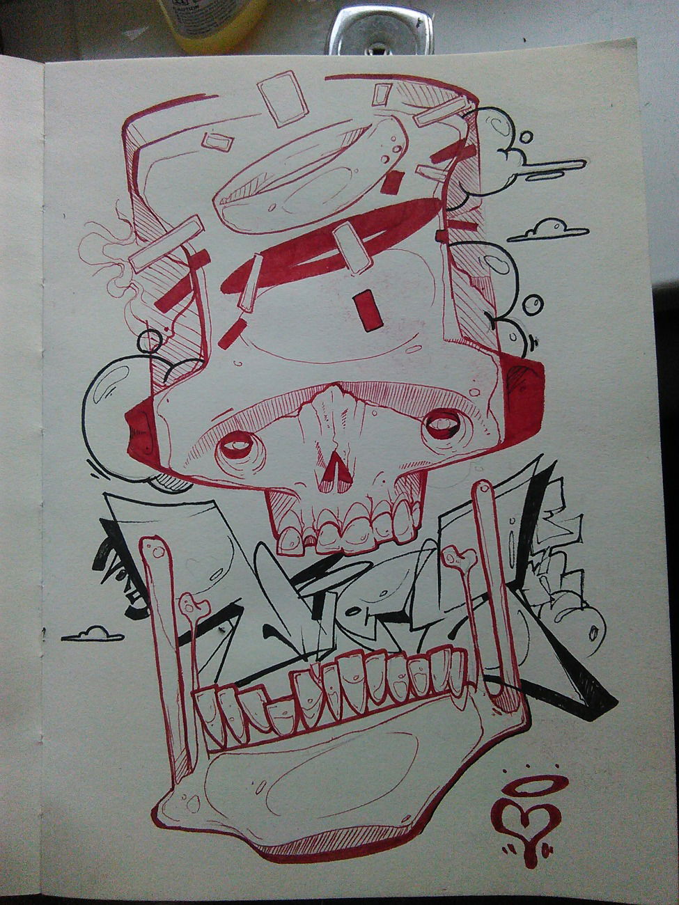 Graffiti Sketch - Photo by mide (2015)