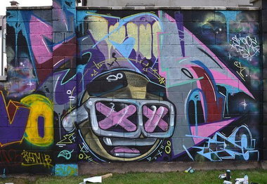 Graffiti Wall - Photo by mide