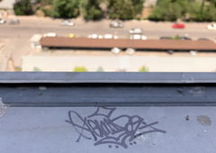 Graffiti Wall - Photo by mide