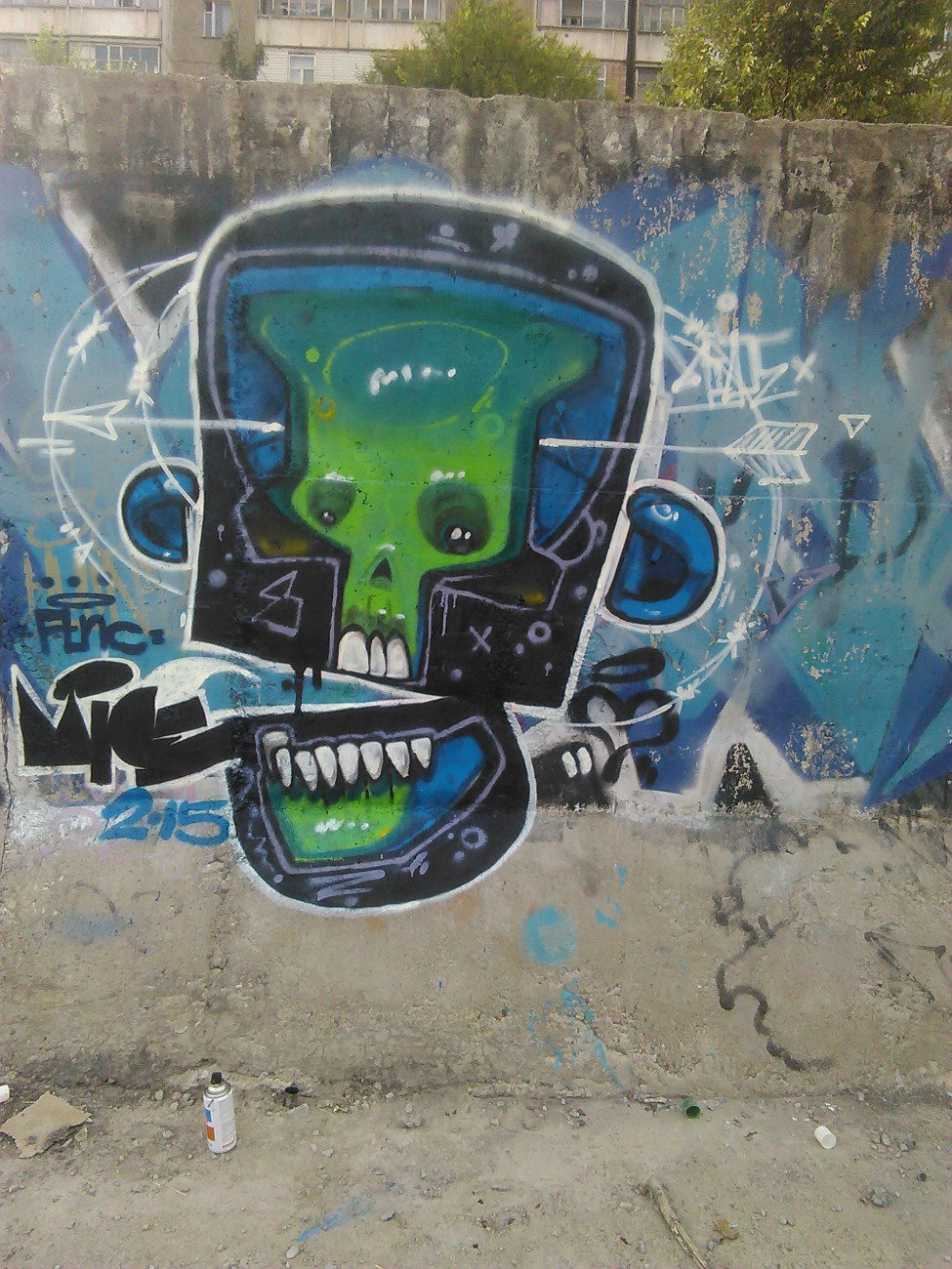 Graffiti Wall - Photo by mide (2015)