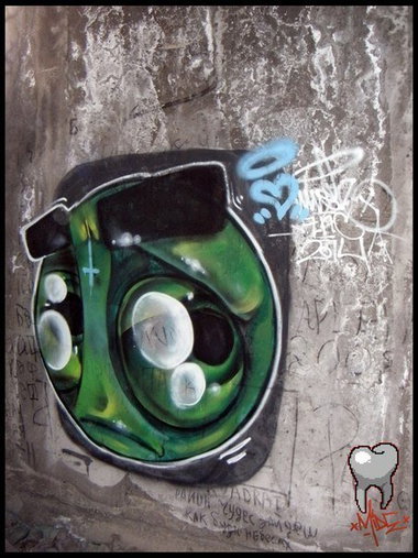 Graffiti Wall - Photo by mide