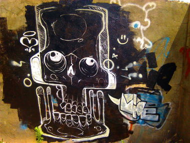 Graffiti Bombing - Photo by mide (2015)