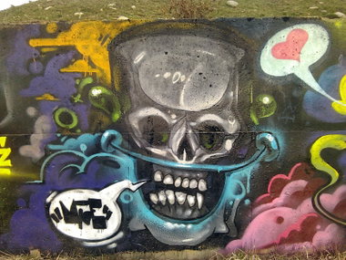 Graffiti Wall - Photo by mide (2016)