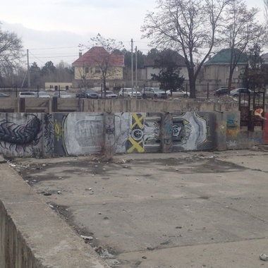 Graffiti Wall - Photo by mide