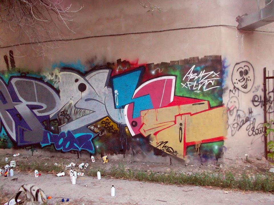 Graffiti Wall - Photo by mide