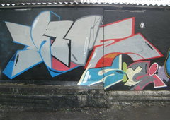 Graffiti Wall - Photo by mide