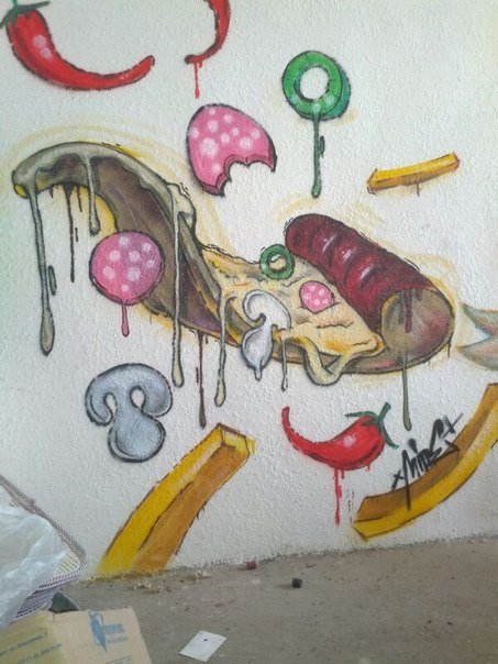 Graffiti Wall - Photo by mide